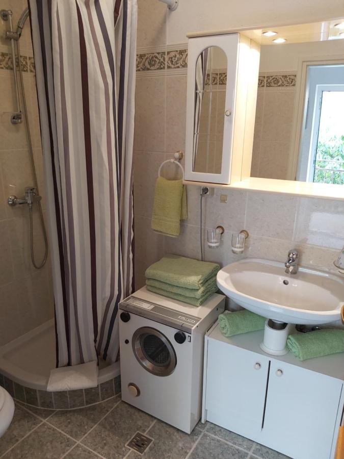 Ferienwohnung Mit 2 Schlafzimmer Oder Studio Apartment - Istrien-Fiorini 布罗托尼贾 外观 照片