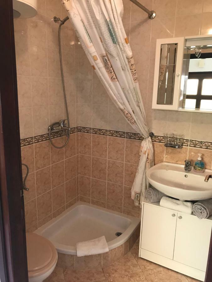 Ferienwohnung Mit 2 Schlafzimmer Oder Studio Apartment - Istrien-Fiorini 布罗托尼贾 外观 照片